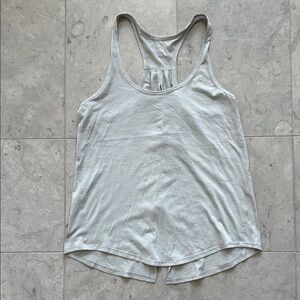 LULULEMON Salute The Sun Tank w/ Keyhole Split Heather Grey sz 10